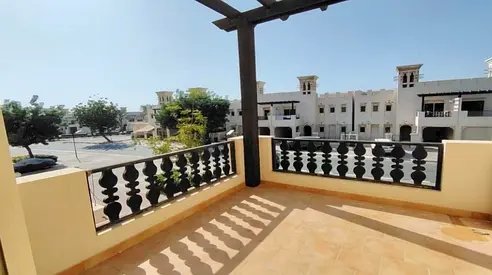 Spacious 3 BR Villa at Al Hamra Village- Golf view