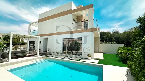 Rare Corner Unit | Private Pool | Direct Park Access