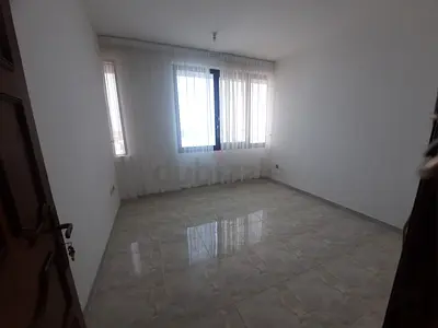 Move-In Ready Room in Airport Street – Great Location