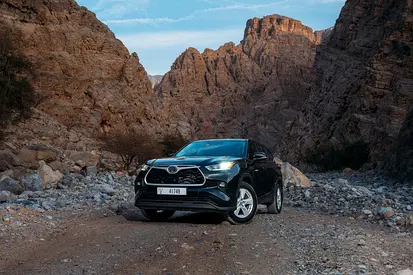 TOYOTA HIGHLANDER FOR RENT DUBAI | | HYBRID | FAMILY SUV | NO DEPOSIT | FUEL EFFICIENT