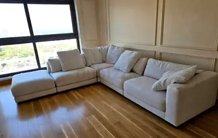 Beige 35k new cost Chattlesmore sofa