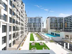 HIGH FLOOR | POOL VIEW | GREAT INVESTMENT