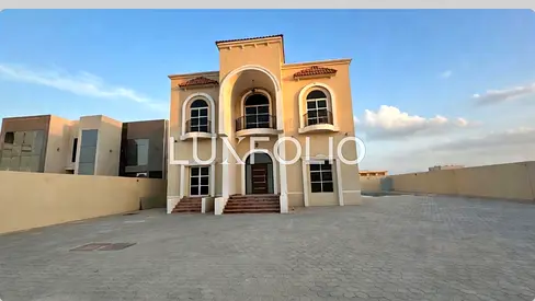 Spacious Villa | Ready To Move | Maid House