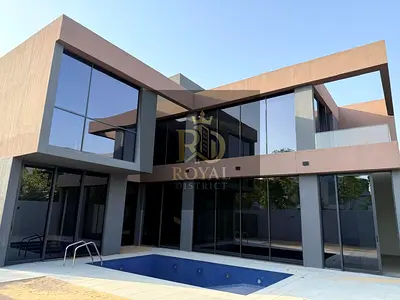 ELEGANT VILLA | LUXURY HUGE VILLA | FREE HOLD | SIGNATURE 5-BR VILLA | BIG PLOT | PRIME LOCATION.