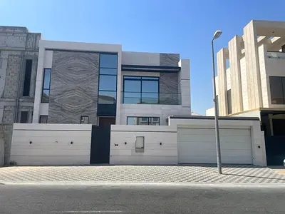 للبيع فيلا في الحوشي