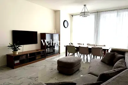 VOT | HIGH FLOOR | POOL & STABLES VIEW