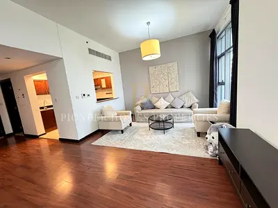 Available Jan| Balcony | Large Layout| FURNISHED|