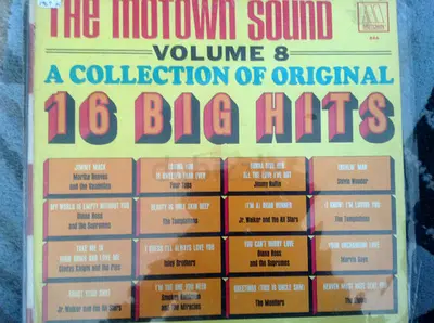The Motown Sound Vol. 8 — Original 16 Big Hits Vinyl LP