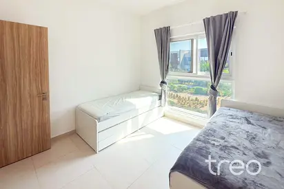 Single Row I Near Amenities | Vacant now