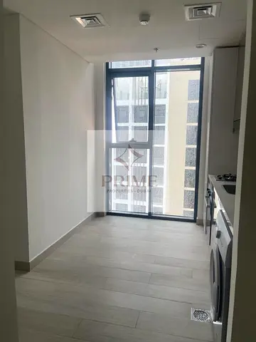 شقة استوديو | عزيزي ريفييرا 41 | شرفة | إطلالة على وسط المدينة والمسبح