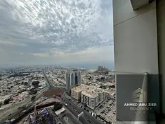 Luxury 3 master beds | 5 baths | Sea-view balcony | Gym, pool &amp; garden | Free parking | Spacious