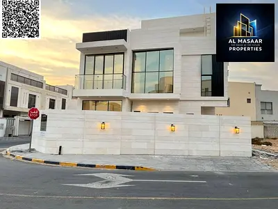 للبيع فيلا كورنر طابقين وروف مع فناء كبير تملك حر لجميع الجنسيات مدى الحياة