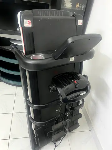 Foldable electric treadmill - good working condition
