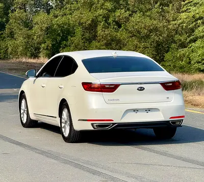 2019 KIA CADENZA 照片 8
