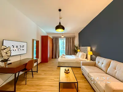 Managed by Rare! Next to Bus Stop | Lake View | One-Time Payment