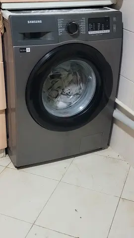 Samsung 8KG Front Load Washing Machine | EcoBubble | Mint Condition @ AED 699