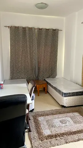 Bed space for rent
