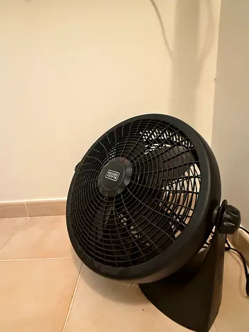 Black decker fan for sale