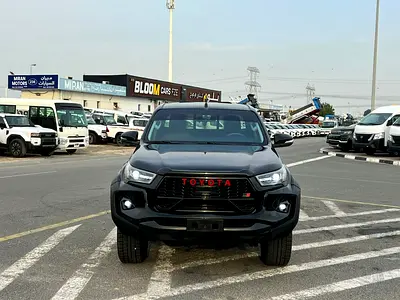2021 Toyota HILUX photo 2