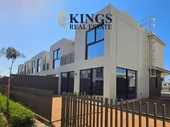 2BR Townhouse | Partial Sea View Falcon Island