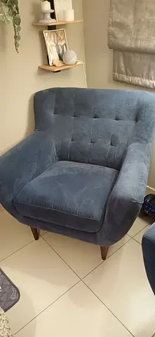 Blue mid-century tufted accent arm chairs x2 - very good condition
