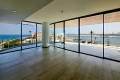 High Floor | All Options | Viewing Available