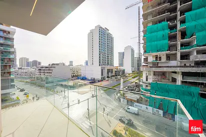 Bright | Furnished | Ready to move | Vacant