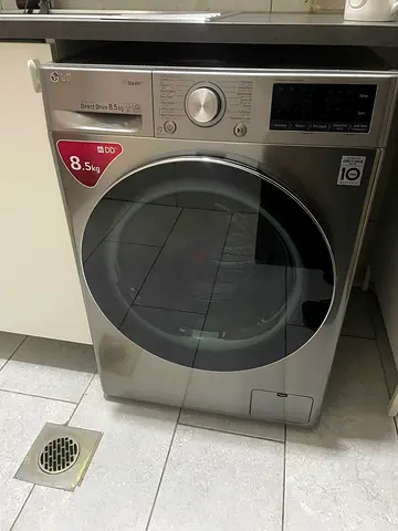LG 8.5 Kg Front Load Washing Machine