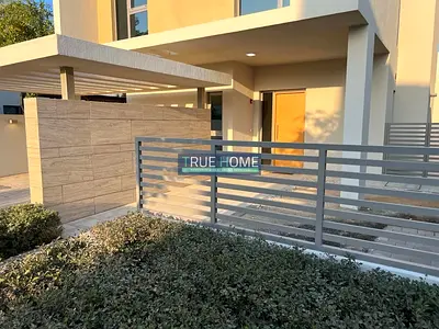 Freehold 3BR Corner Standalone Villa | Prime Location