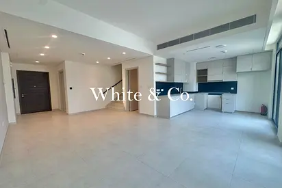 Prime Location | Private Garden | Vacant