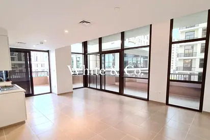 Large Layout | Corner Unit | Pool View