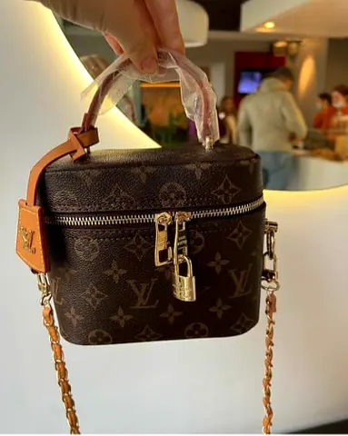 Womens bag