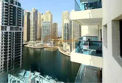 BRIGHT 1 BED | WATERFRONT AND DUBAI MARINA VIEW