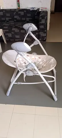 Baby electric swing