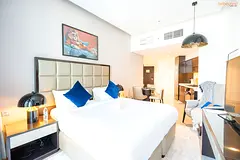 Art-Inspired Canal View Studio | Fully Furnished | Steps to Dubai Mall | Business Bay