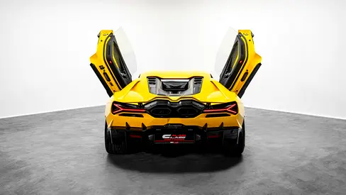 صورة 20 لـ 2024 Lamborghini REVUELTO