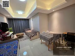 Luxury and fully furnished apartment with a master bedroom, very spacious living room, equipped kit