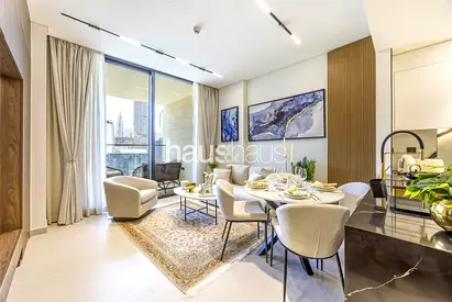 Burj Khalifa View | Private Jacuzzi | Modern