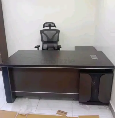 Brand New stylish l shape manager office table