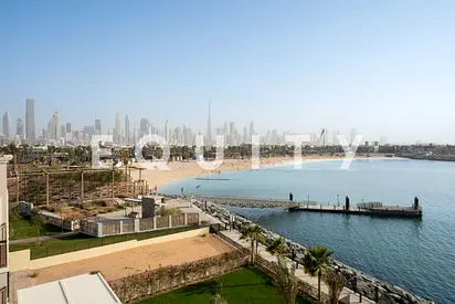 Waterfront Living | Full Sea View | Rooftop