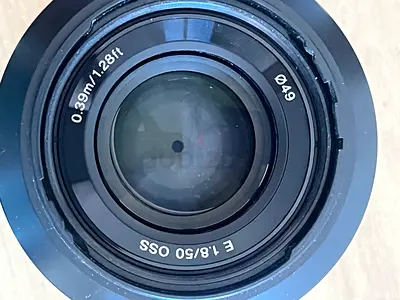 Camera lense sony e-mount 1.8/50, 0.39m/1.28ft