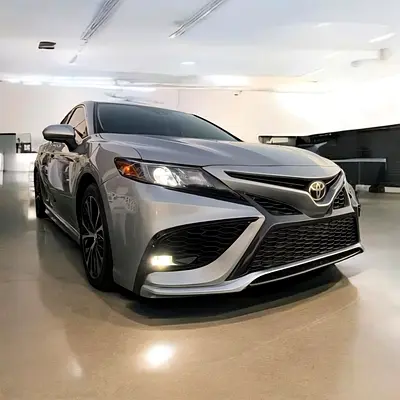 2020 Toyota CAMRY — фото 4