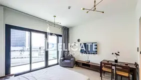 Fully Furnished | Burj Khalifa View | Vacant Now