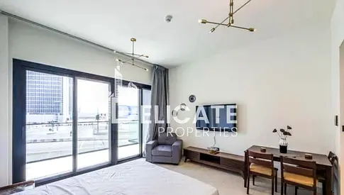 Fully Furnished | Burj Khalifa View | Vacant Now