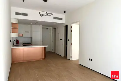 READY TO MOVE | OPEN VIEW | BRIGHT APARTMENT