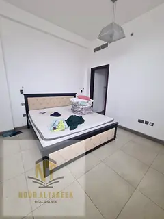 Luxury apartment for rent in the Um Al Tarafa area, consisting of two master bedrooms and a guest ba