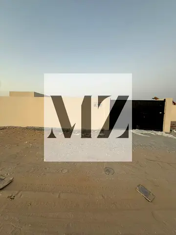للإيجار ارض فى الصجعه 10,000 قدم جاهزه كل شى الايجار بدون كهرباء  اول سنة مطلوب 90,000 اول سنه