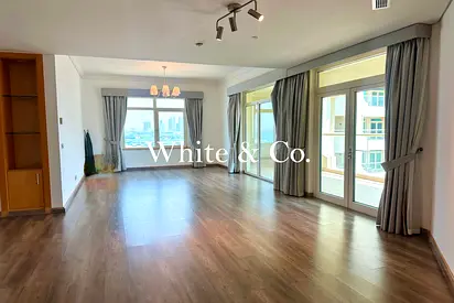 Full Sea View | Direct Beach Access