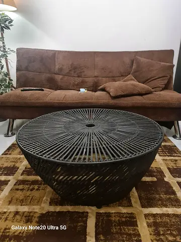 Round woven coffee table - black/grey