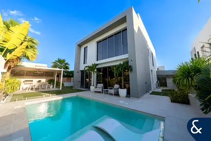 Fully Upgraded | Extended BUA | Private Pool